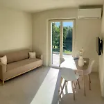 Appartement Il Nido Verde, Giardinetta E Mansardina
